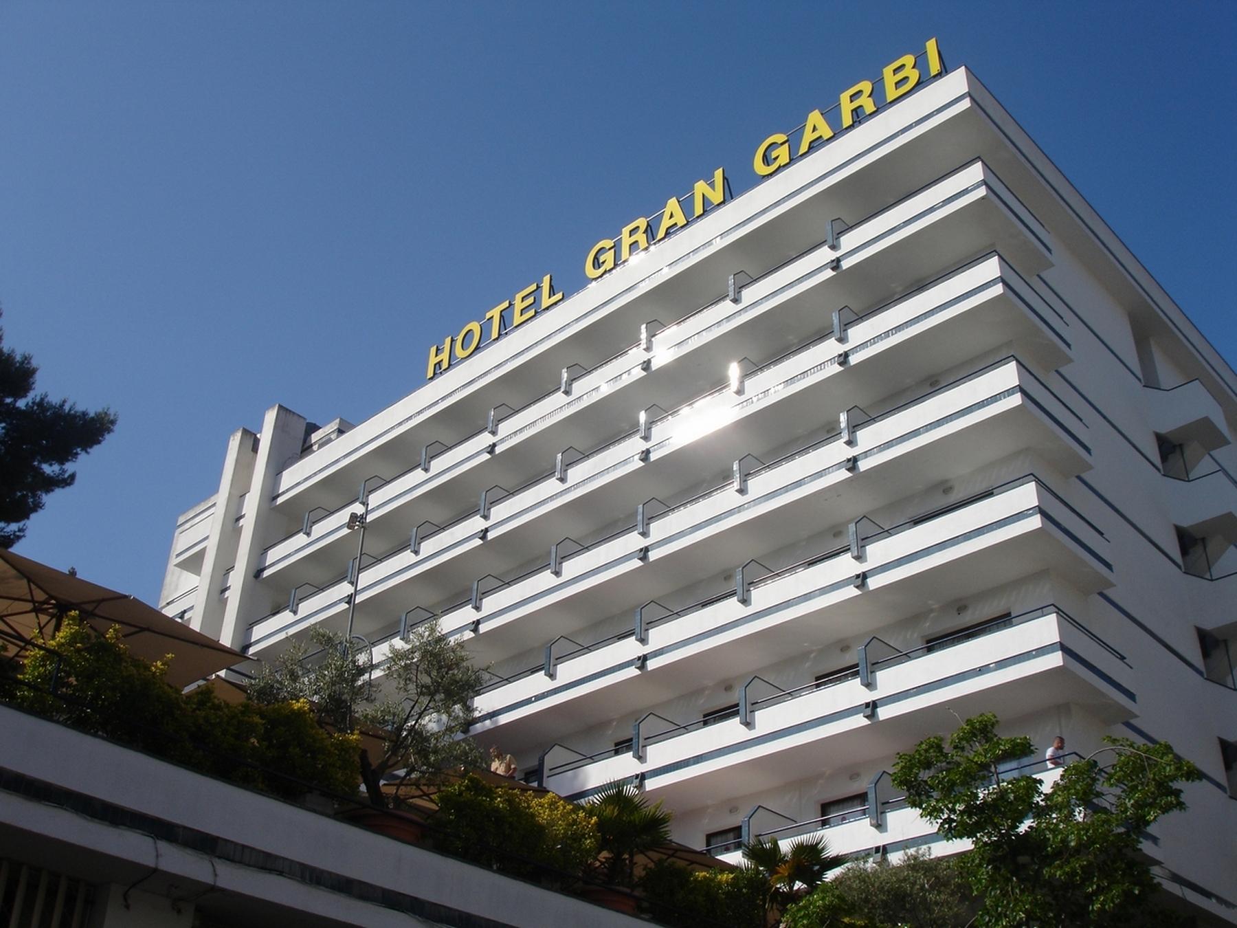Hotel Gran Garbi & Aquasplash Льорет-де-Мар Экстерьер фото