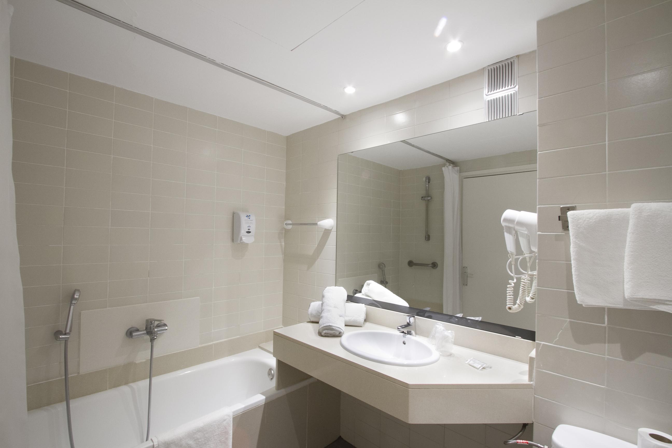 Hotel Gran Garbi & Aquasplash Льорет-де-Мар Экстерьер фото