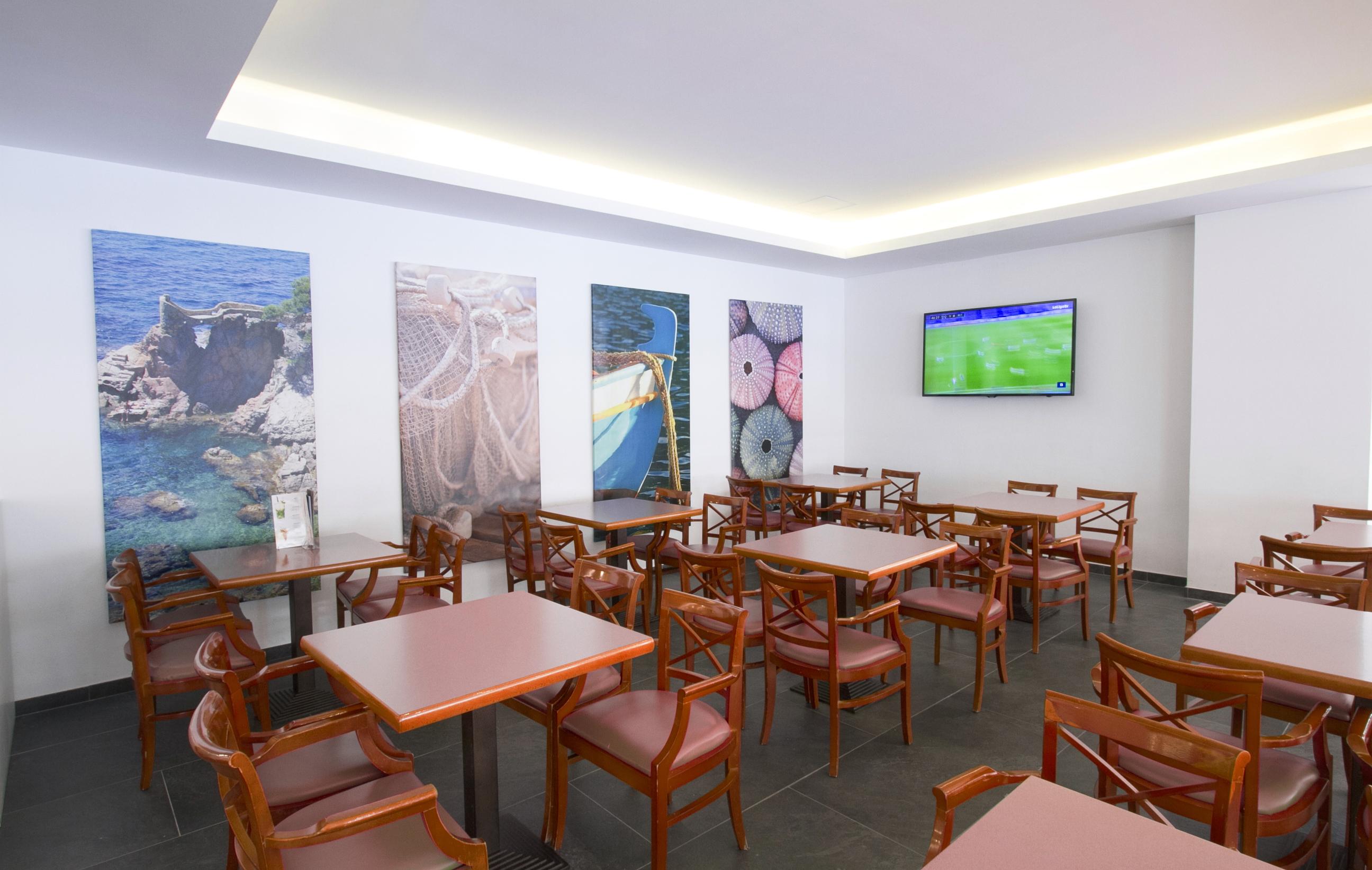 Hotel Gran Garbi & Aquasplash Льорет-де-Мар Экстерьер фото