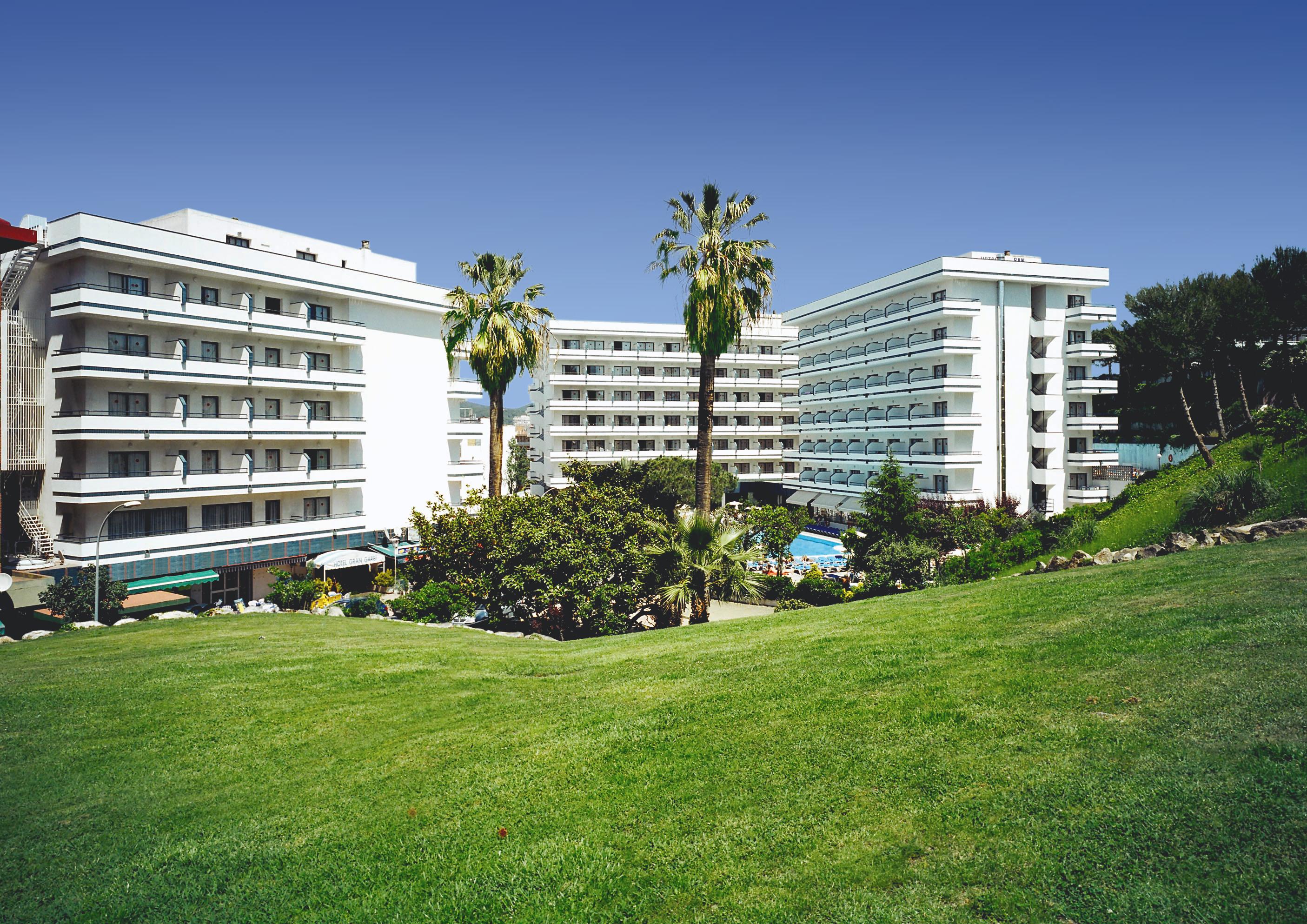 Hotel Gran Garbi & Aquasplash Льорет-де-Мар Экстерьер фото