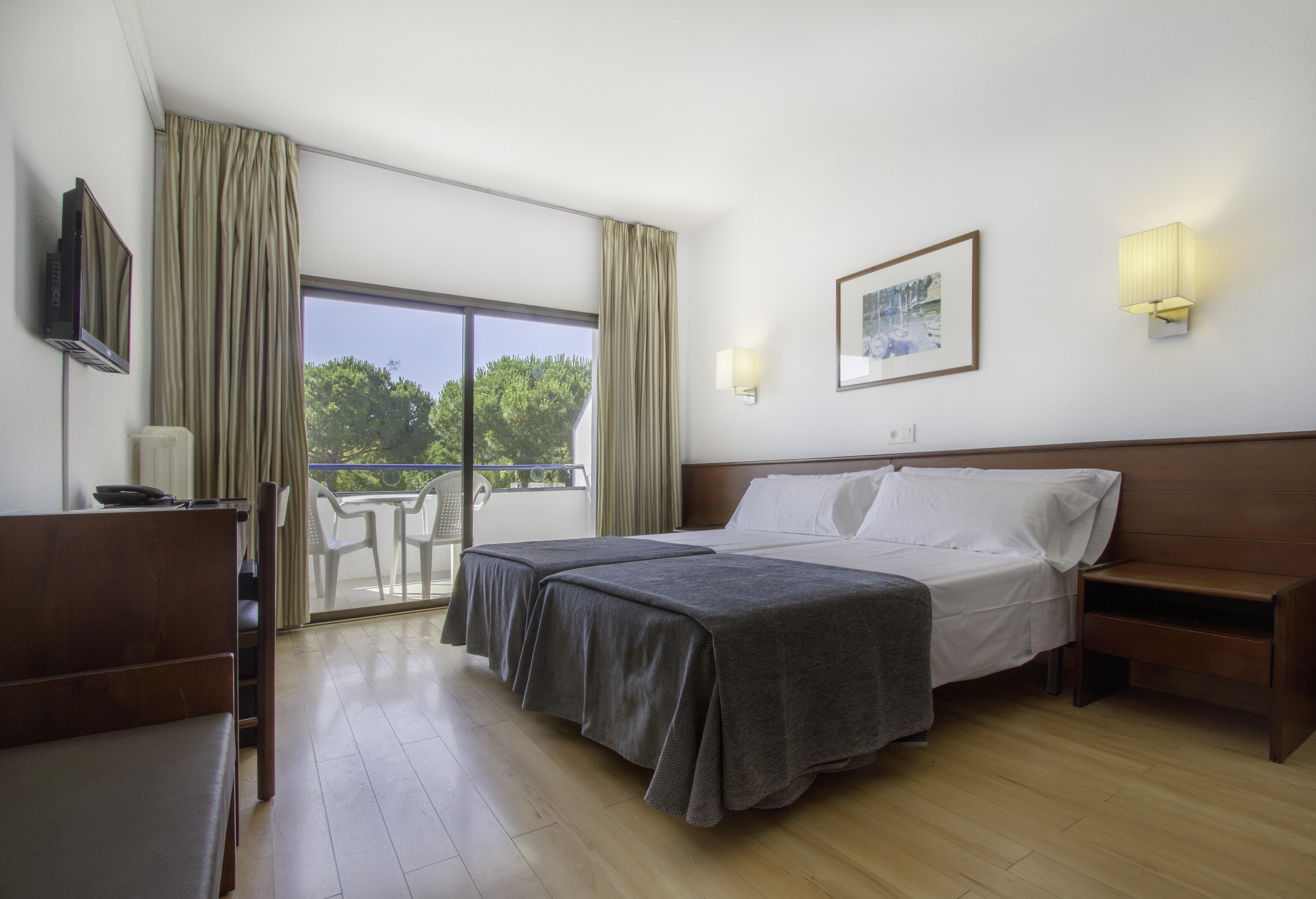 Hotel Gran Garbi & Aquasplash Льорет-де-Мар Экстерьер фото